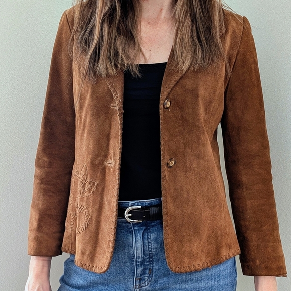 Wilsons Leather Jackets & Blazers - Vintage Wilson's Leather Suede Embroidered Floral Jacket In Camel Tan